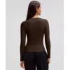 imageOQQ Women Crop Tops Yoga Shirts Seamless Long Sleeve Top Fashion Basic TeeDarkbrown